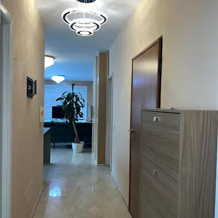 Apartment * Τίρανα