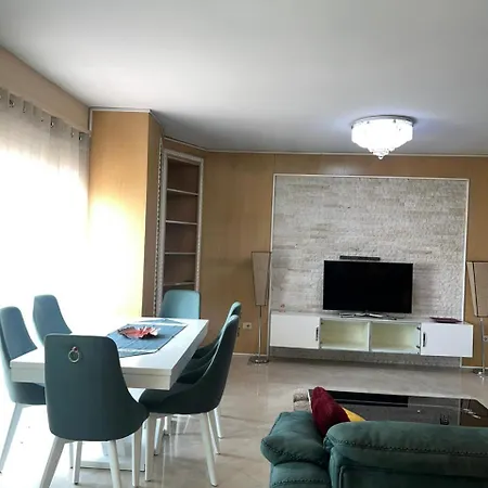 Διαμέρισμα Apartment Τίρανα